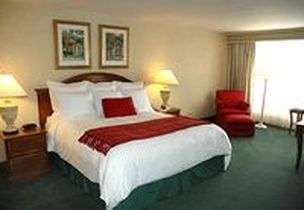 Hotel renaissance Jaragua King size bed Hotel renaissance Jaragua King size bed